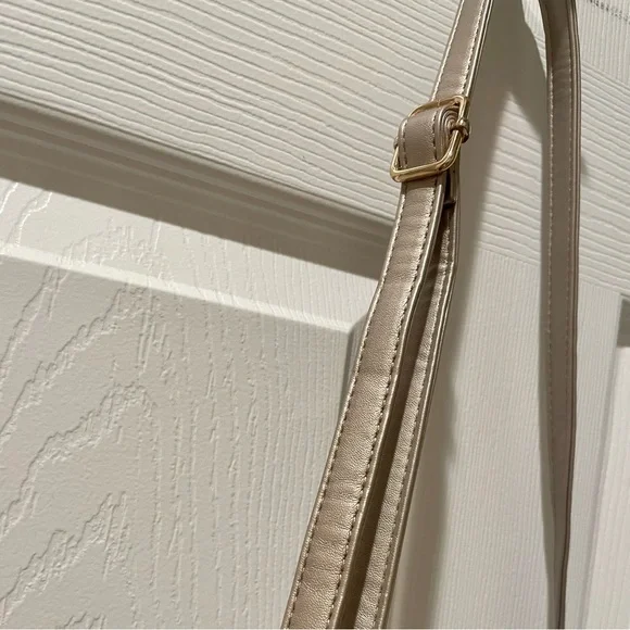 Anthropologie Lindy Woven Clutch - Picture 8 of 12